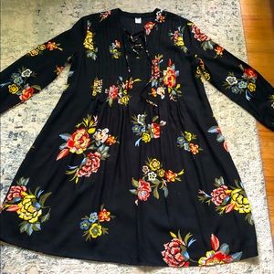 Old Navy Floral Patten Dress